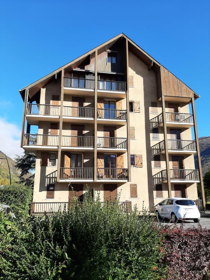 Appartement Avec Vue Sur La Montagne Bagneres-de-Luchon Екстер'єр фото